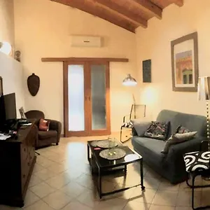 https://loft-apartment.catania-hotels.net